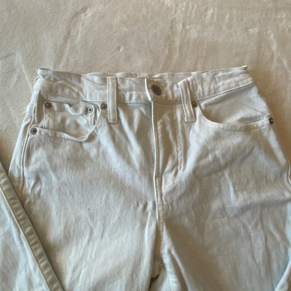 Madewell The Mid-Rise Perfect Vintage Jean in Vintage Canvas, 16849 - Picture 6 of 16